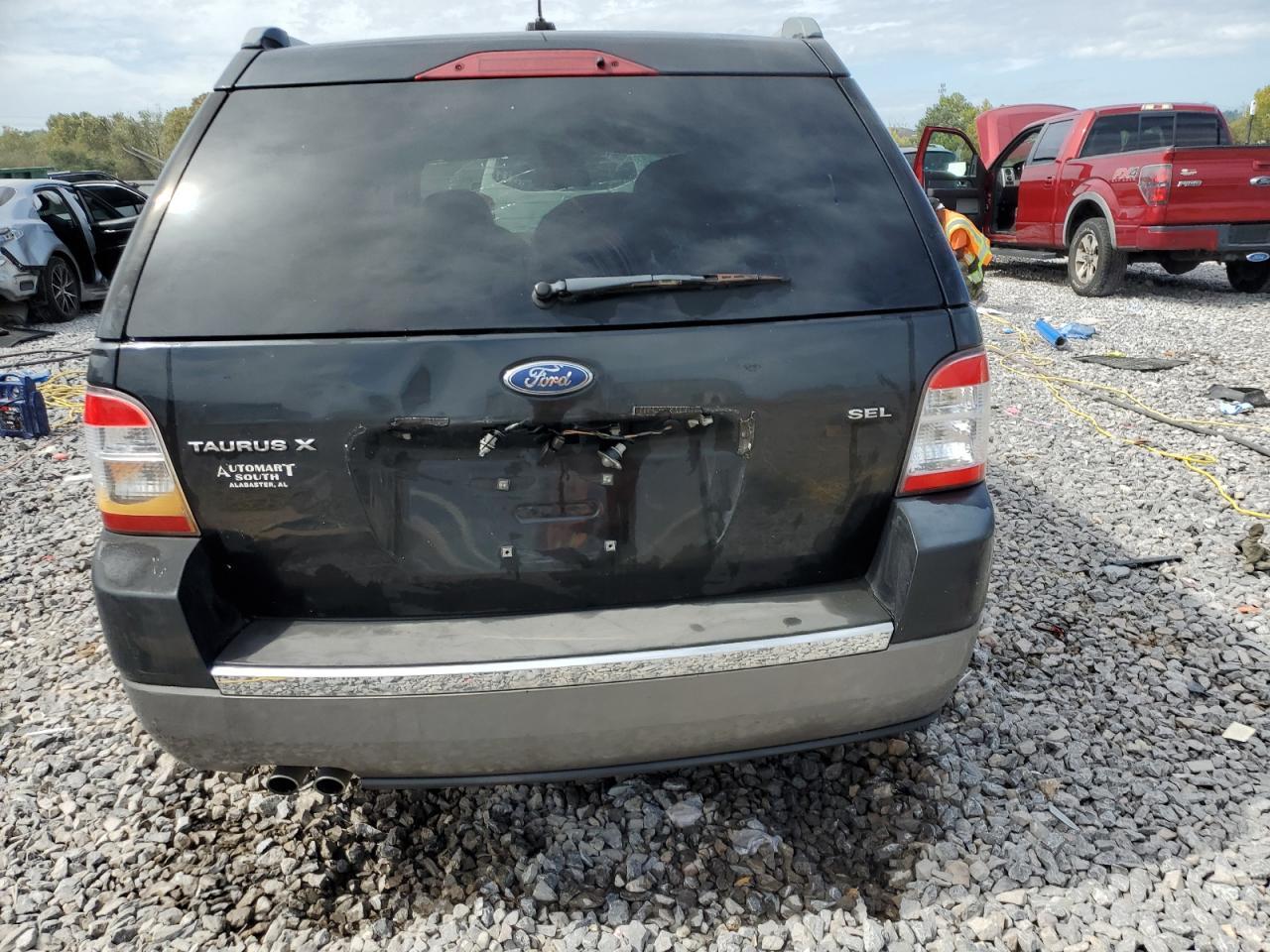 2009 Ford Taurus X Sel - Image 6