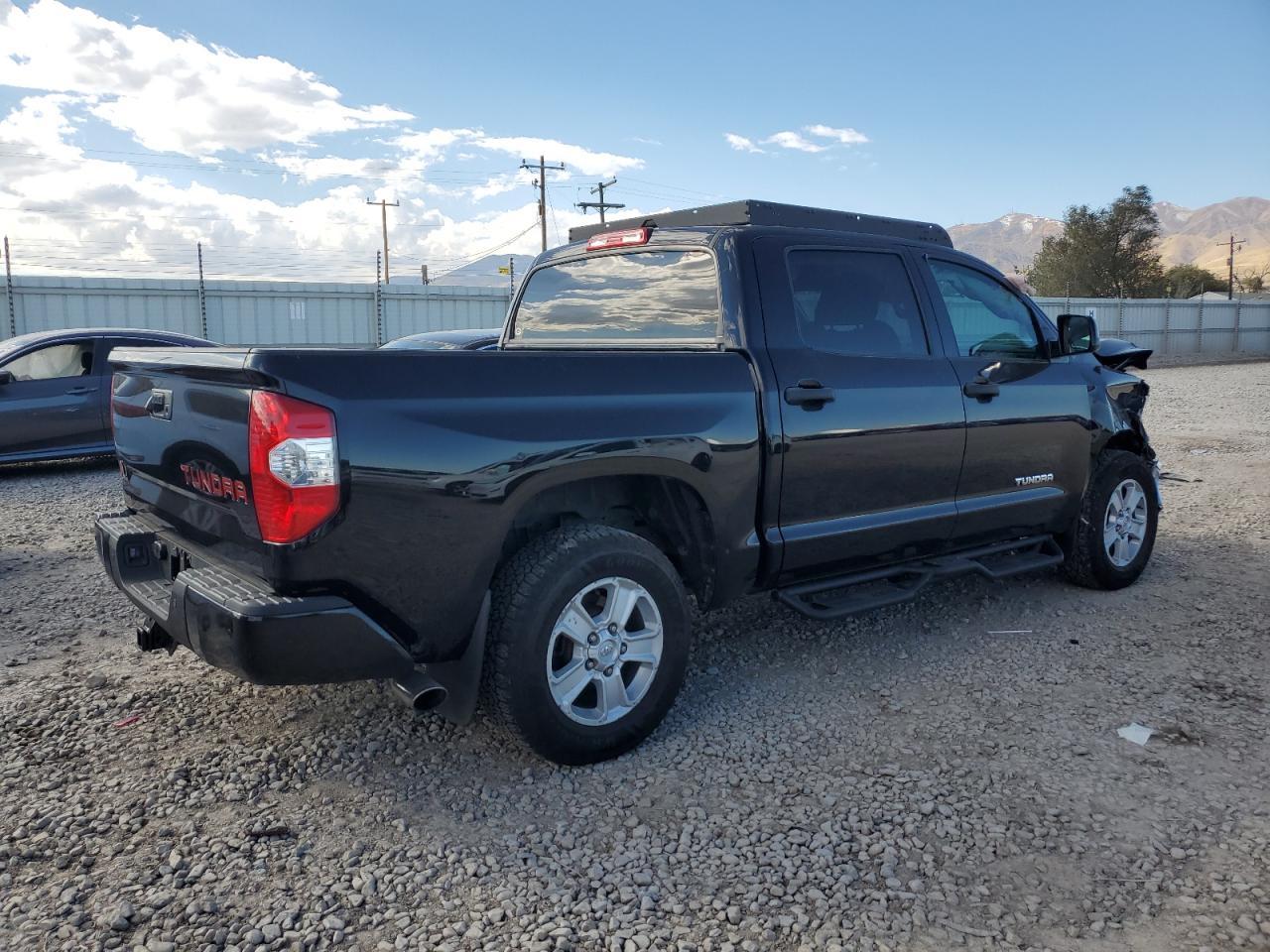 2017 Toyota Tundra Crewmax Sr5 - Фото 3