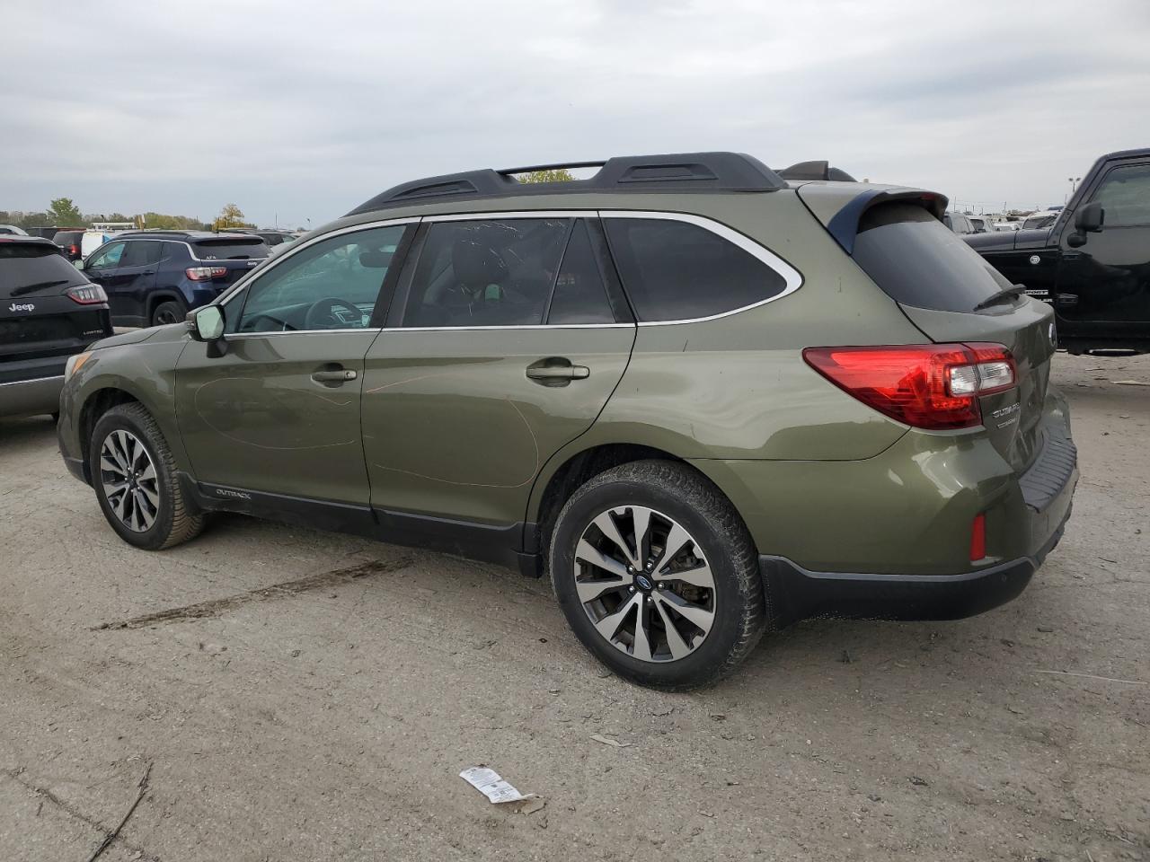 2017 Subaru Outback 3.6R Limited - Фото 2