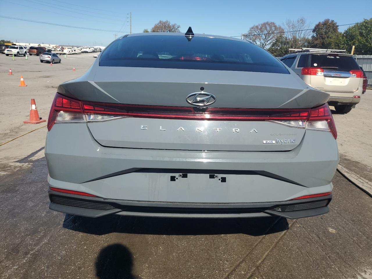 2021 Hyundai Elantra Blue - Фото 6