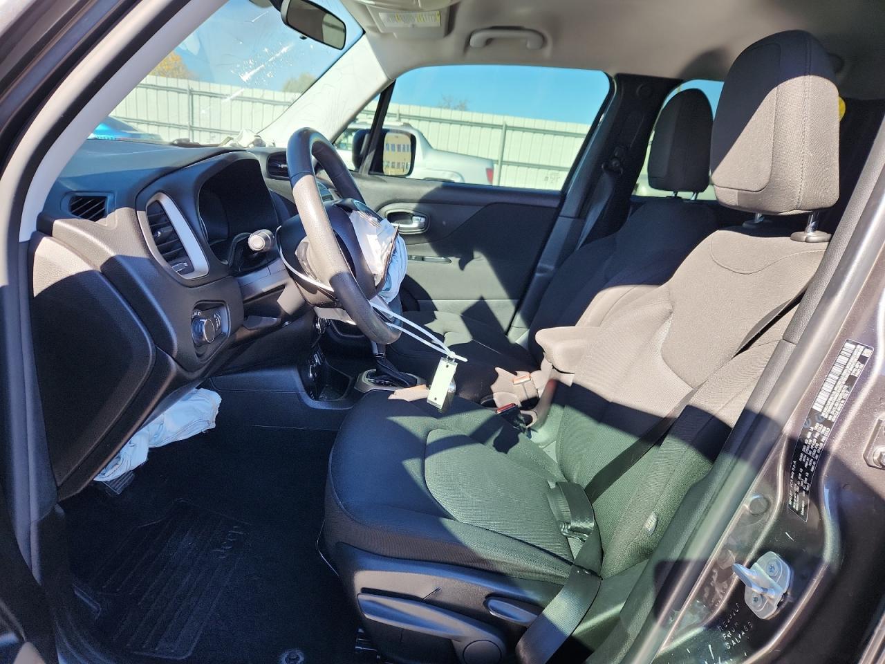 2016 Jeep Renegade Sport - Image 7