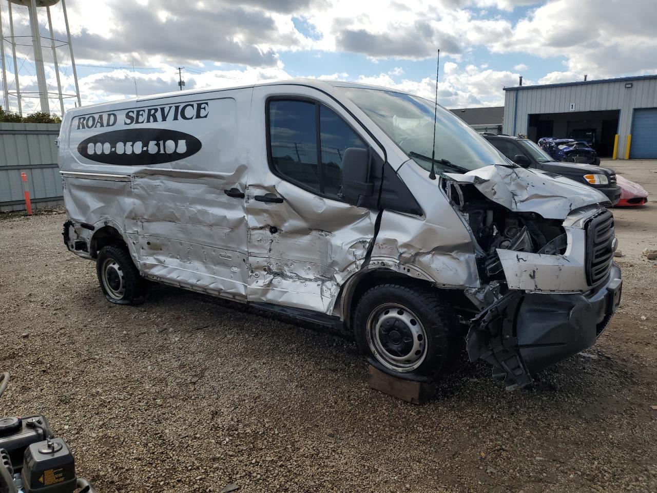 2017 Ford Transit T-150 - Фото 4