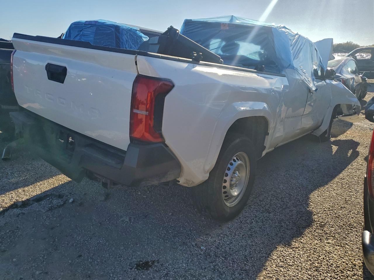 2024 Toyota Tacoma Xtracab - Фото 3