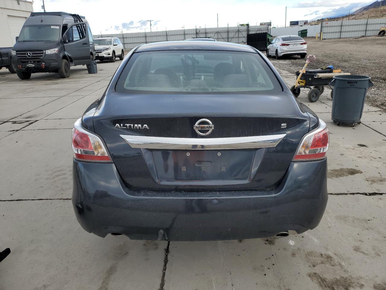 2014 Nissan Altima 2.5 - Фото 6