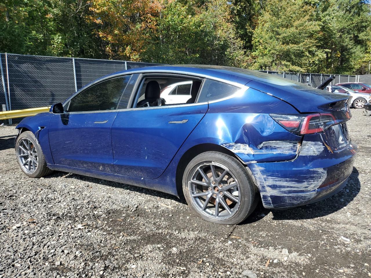 2018 Tesla Model 3 - Фото 2