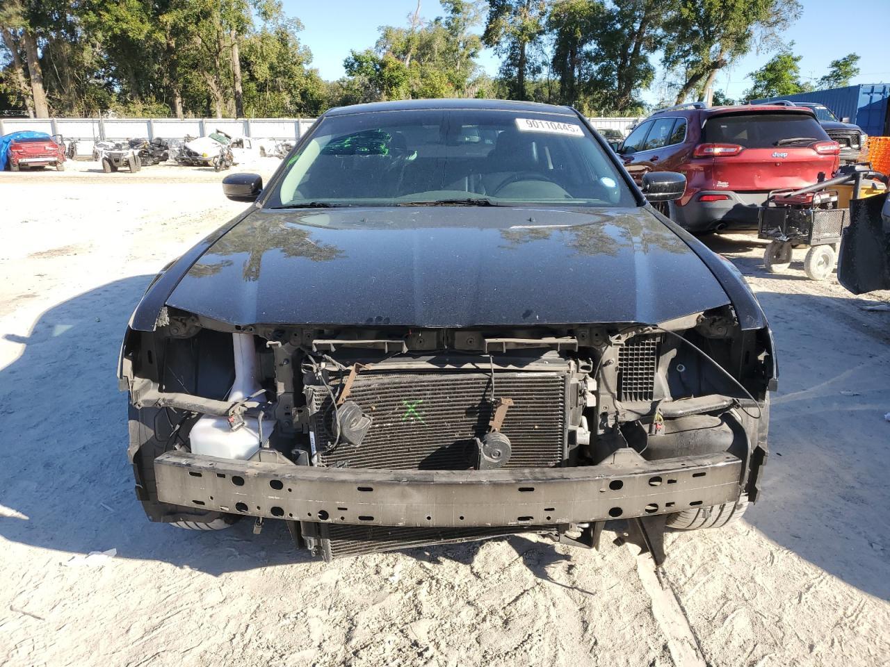 2018 Chrysler 300 Touring - Image 5