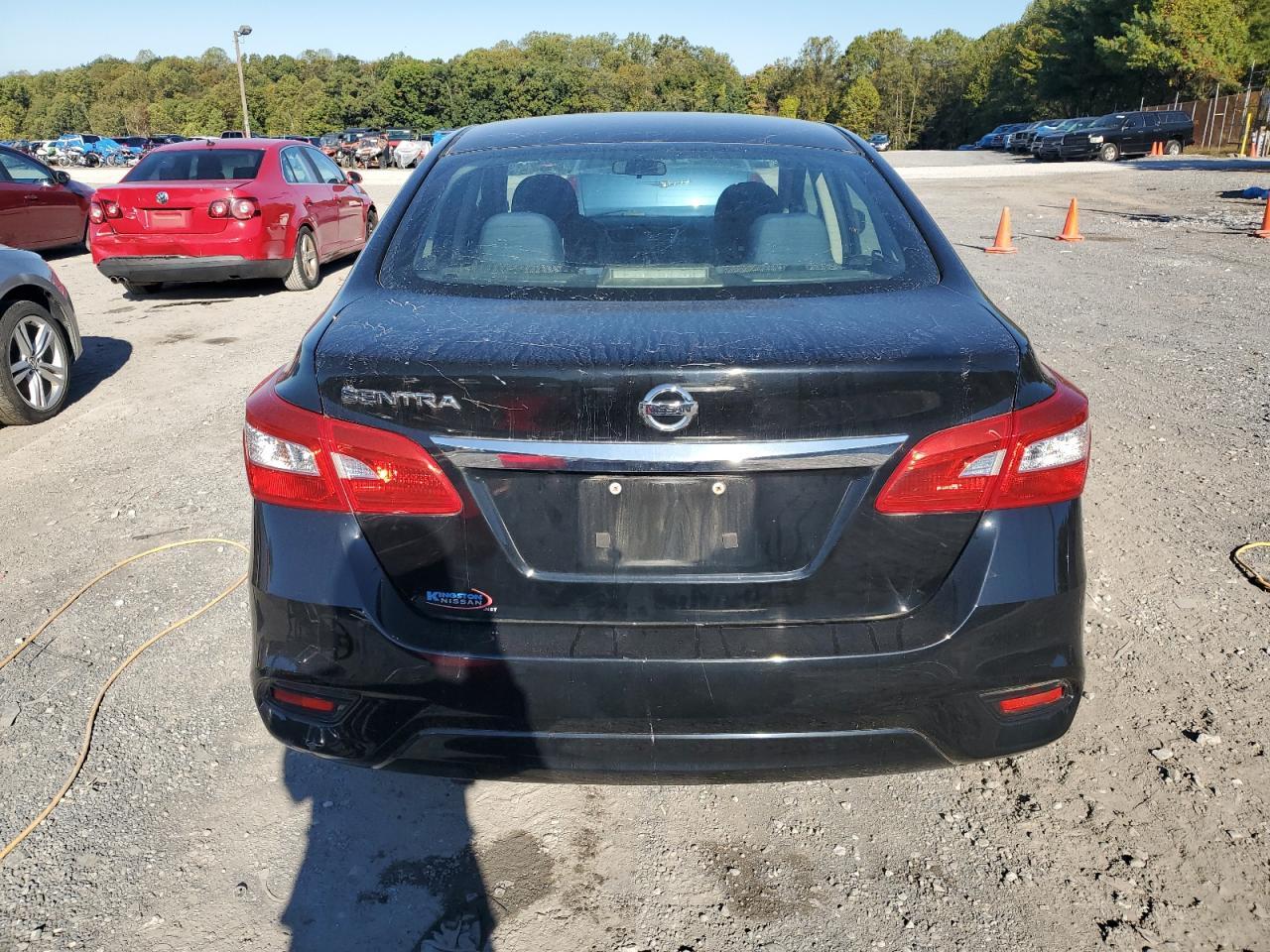 2018 Nissan Sentra - Фото 6