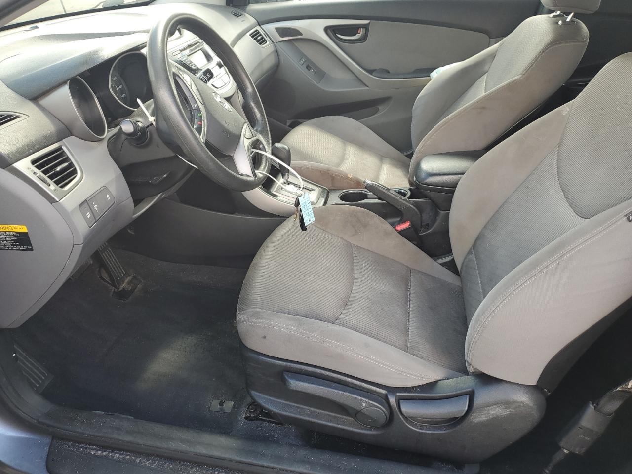 2013 Hyundai Elantra Coupe Gs - Image 7
