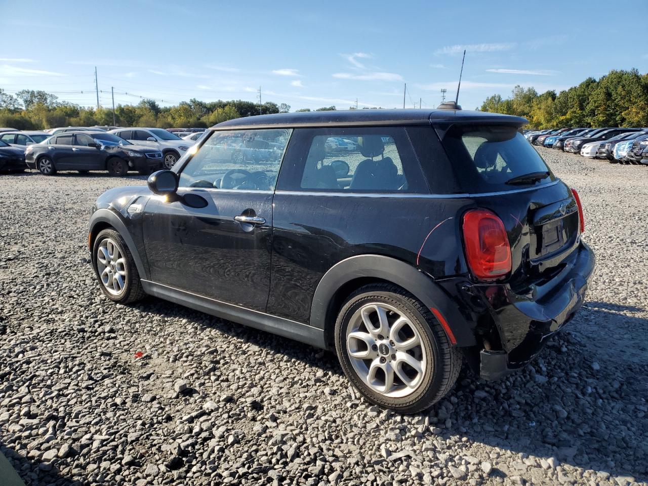 2015 Mini Cooper - Image 2