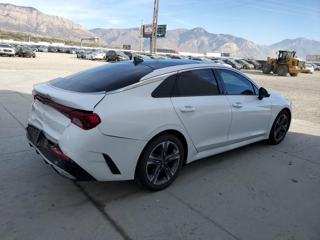 2022 Kia K5 Ex - Image 3