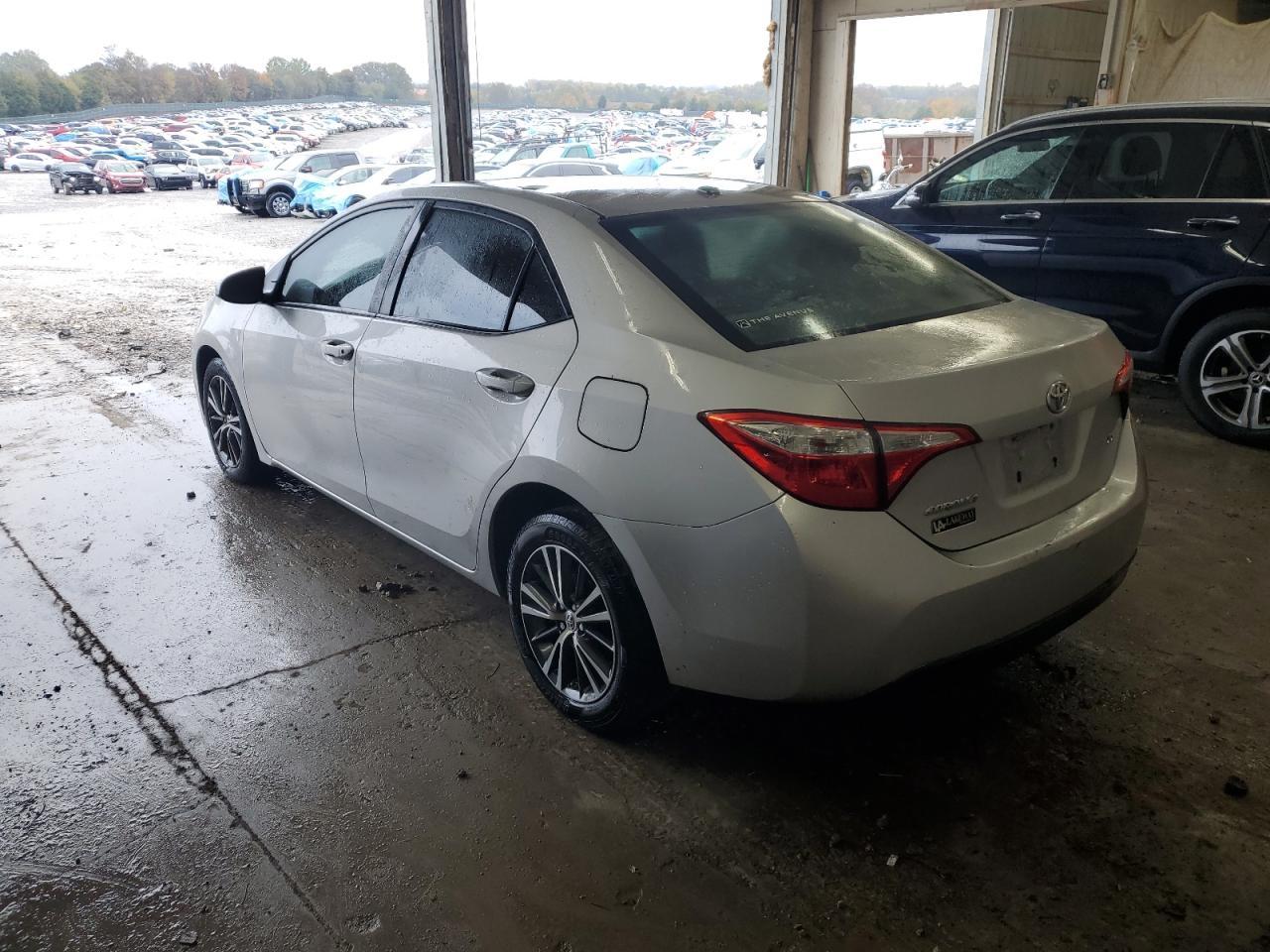 2016 Toyota Corolla L - Фото 2