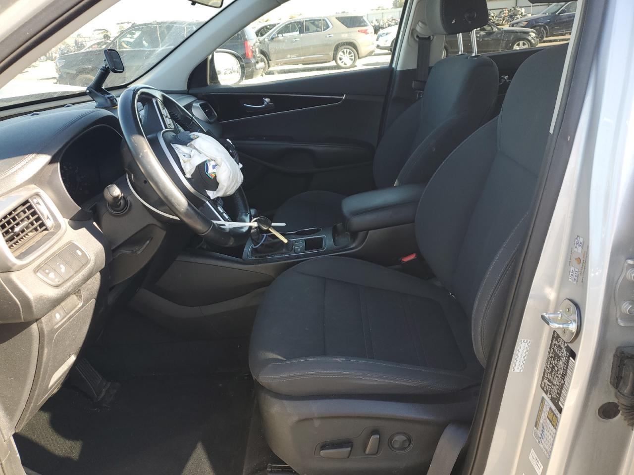 2020 Kia Sorento L - Фото 7