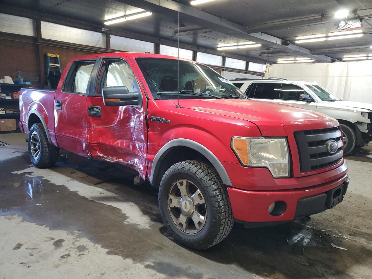 2010 Ford F150 Supercrew - Image 4