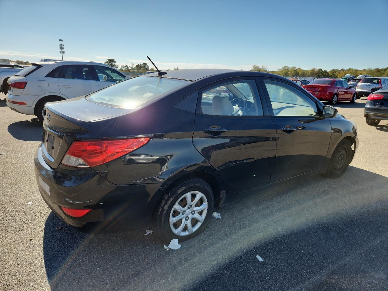 2014 Hyundai Accent Gls - Фото 3