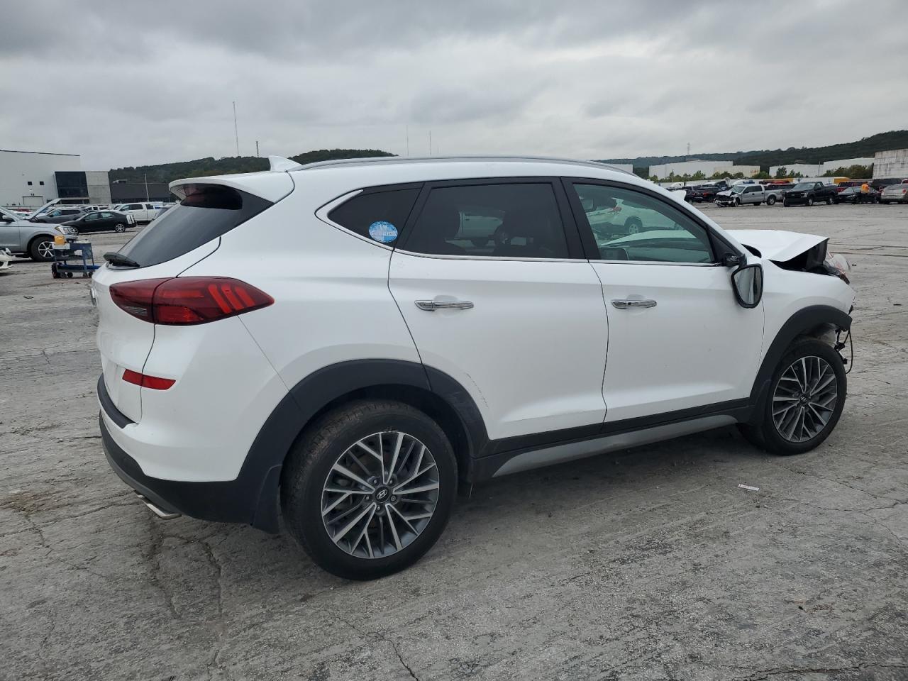 2021 Hyundai Tucson Limited - Image 3
