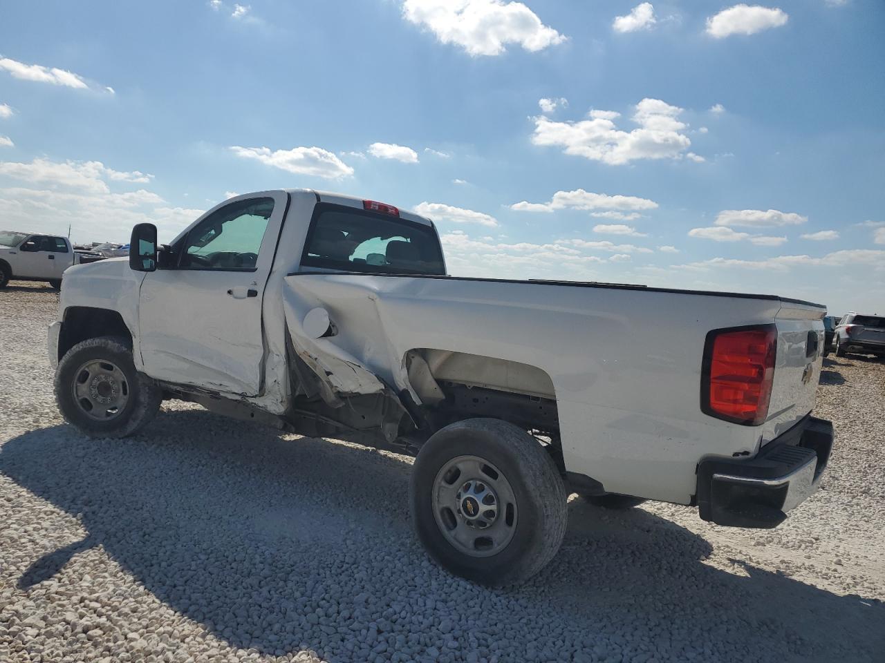 2018 Chevrolet Silverado C2500 Heavy Duty - Image 2
