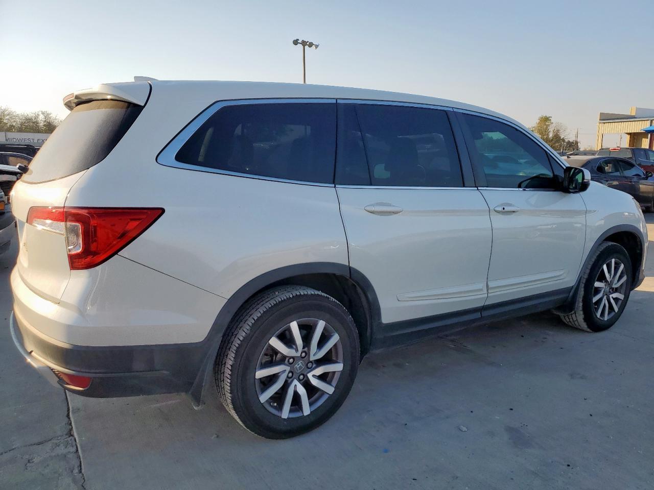 2020 Honda Pilot Ex - Фото 3