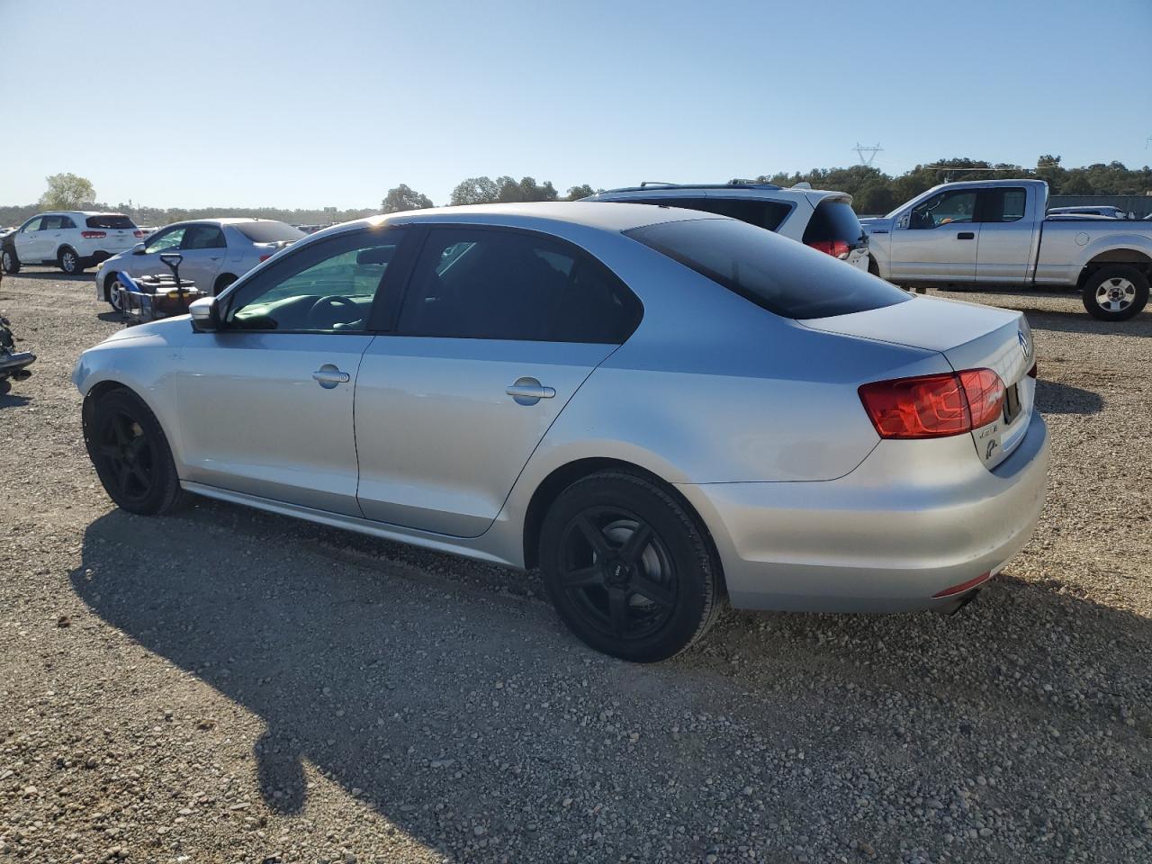 2011 Volkswagen Jetta Se - Фото 2