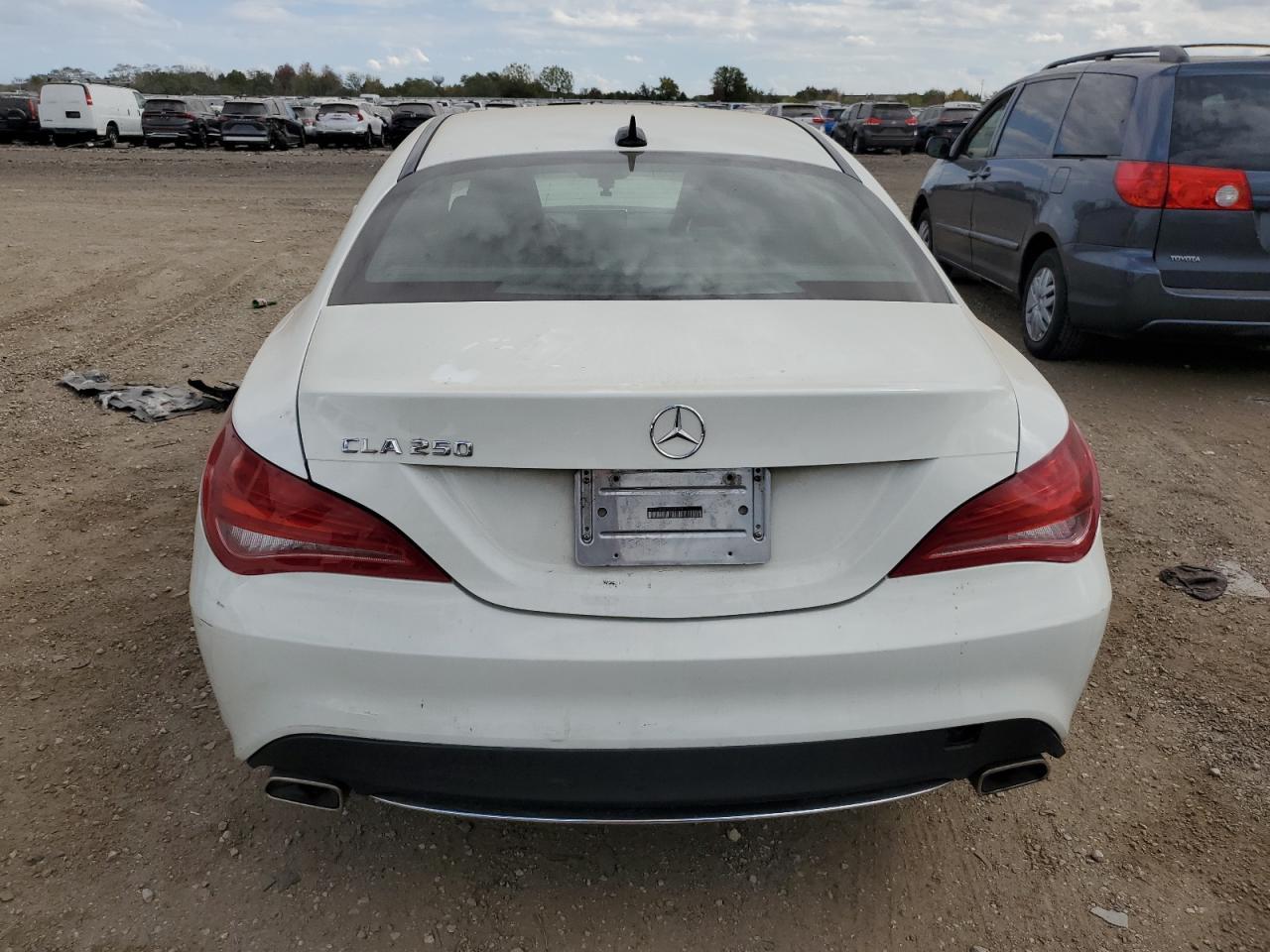 2015 Mercedes-Benz Cla 250 - Фото 6
