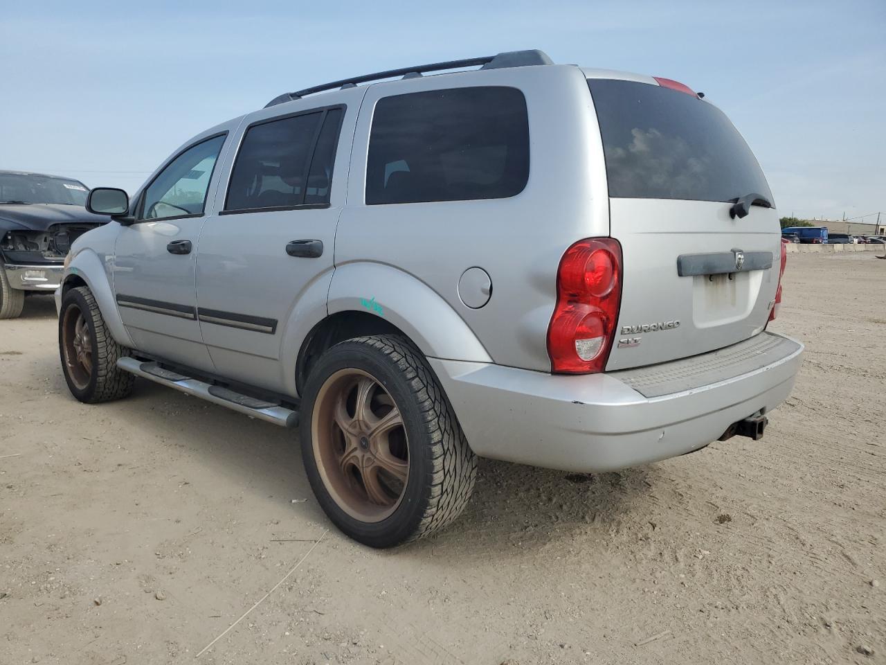 2008 Dodge Durango Slt - Фото 2