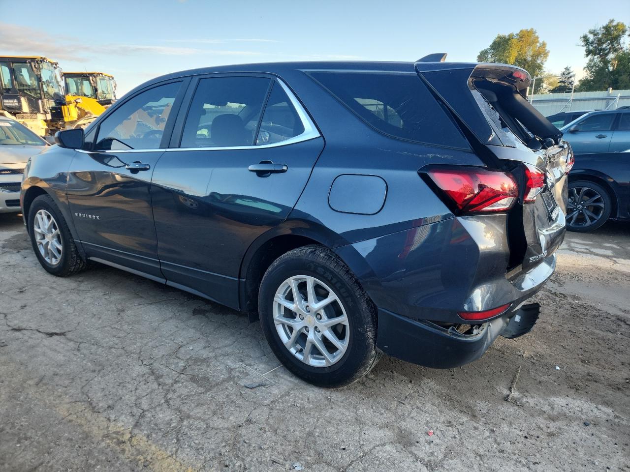 2022 Chevrolet Equinox Lt - Image 2