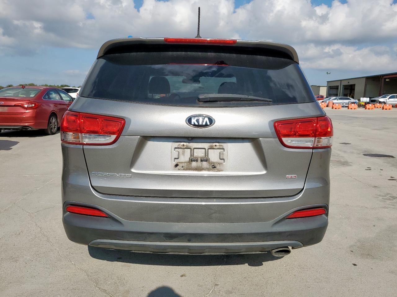 2018 Kia Sorento Lx - Фото 6