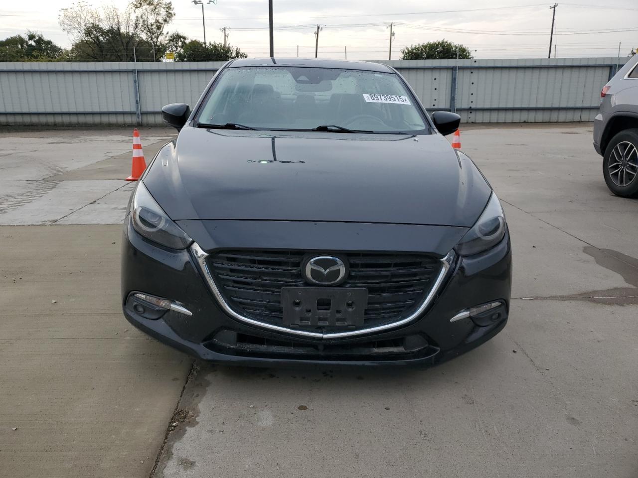 2018 Mazda 3 Grand Touring - Image 5