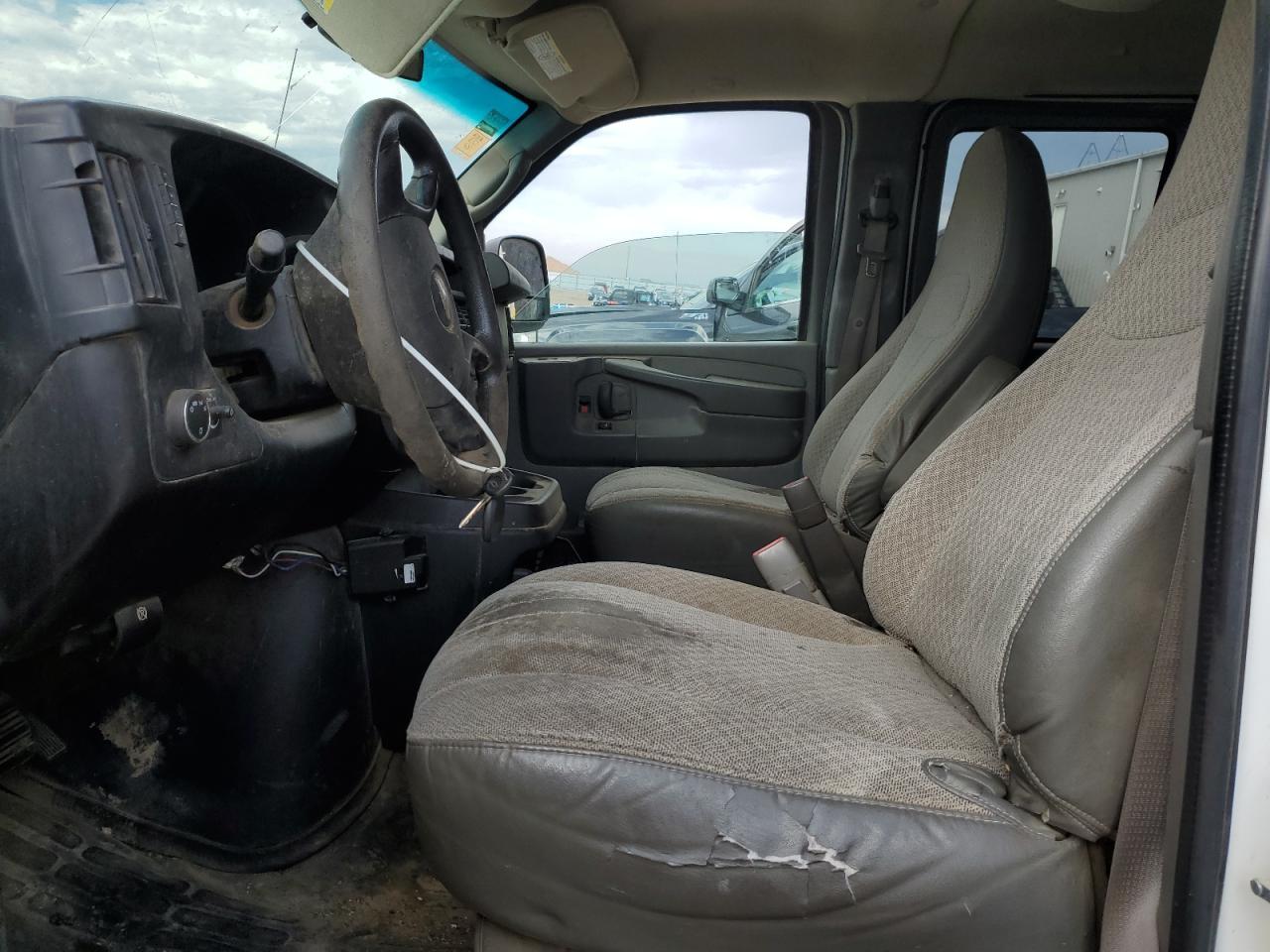 2012 Chevrolet Express G3500 Ls - Фото 7