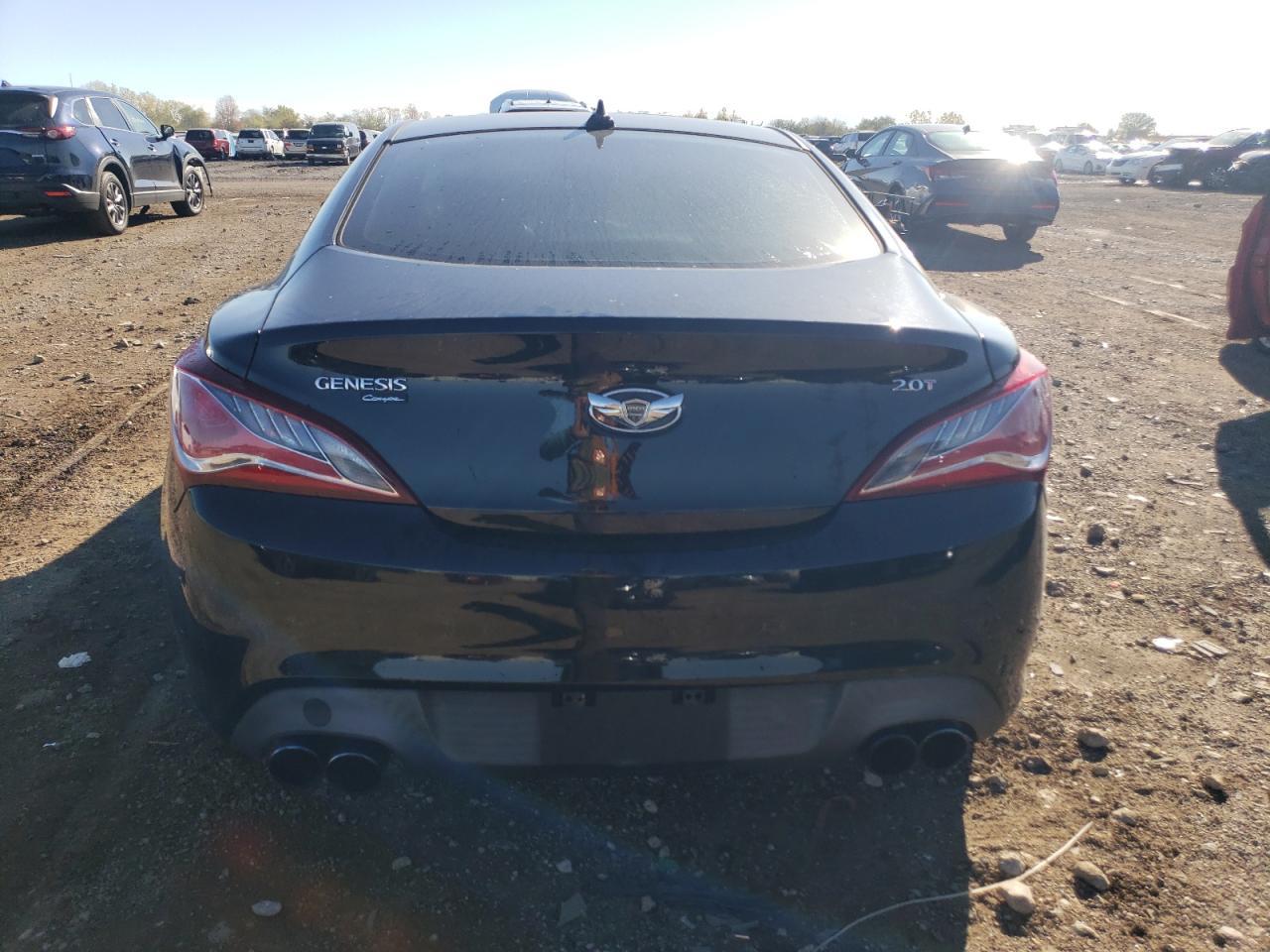 2013 Hyundai Genesis Coupe 2.0T - Фото 6