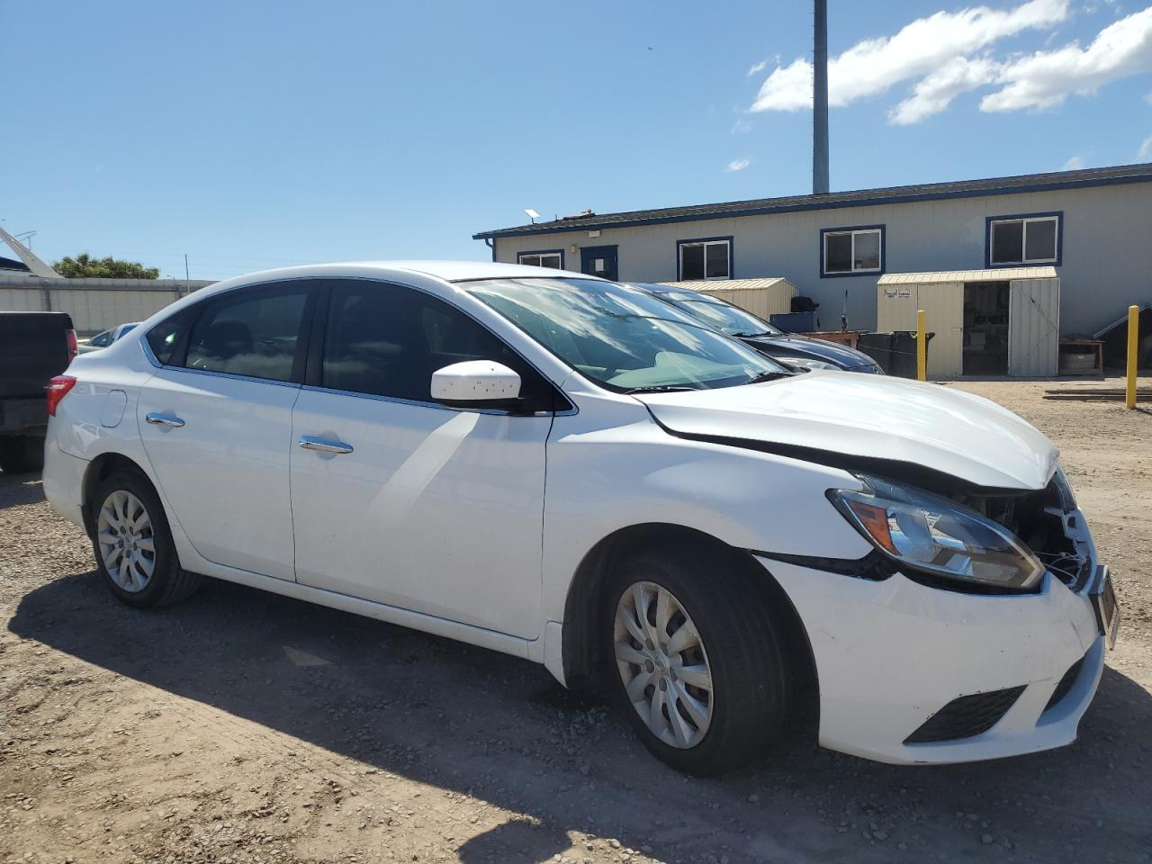 2018 Nissan Sentra S - Фото 4