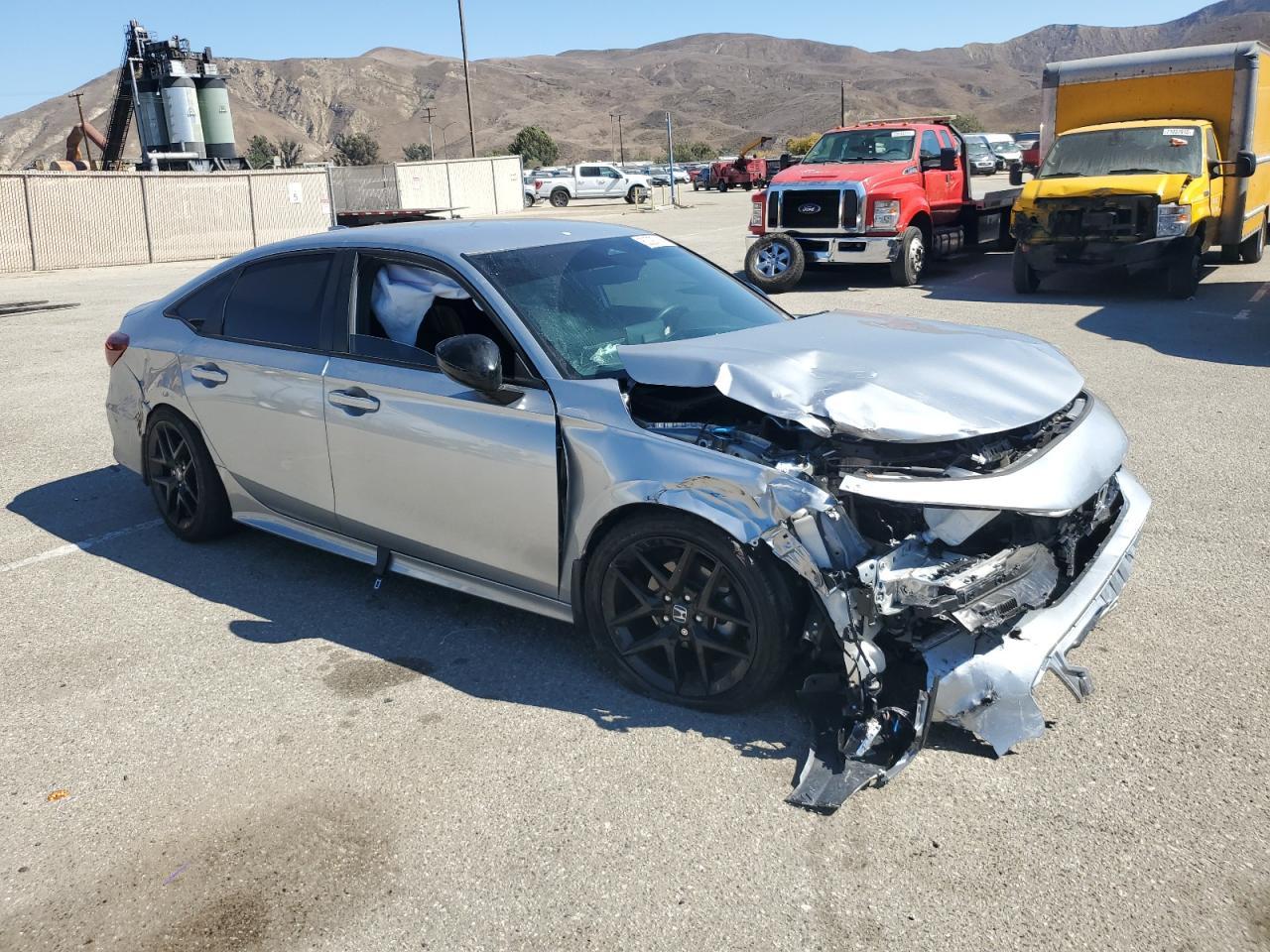 2025 Honda Civic Sport - Image 4