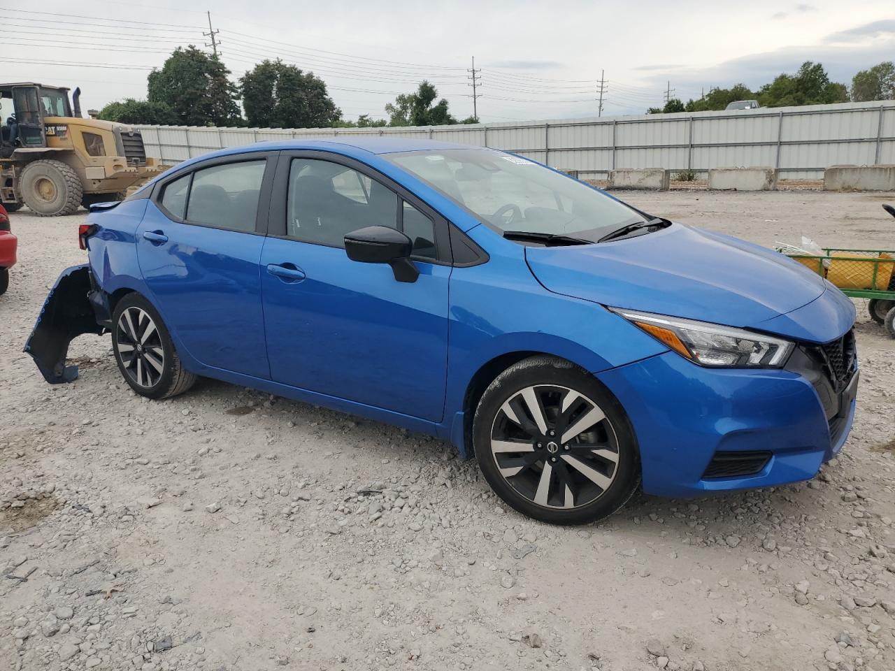 2022 Nissan Versa Sr - Фото 4