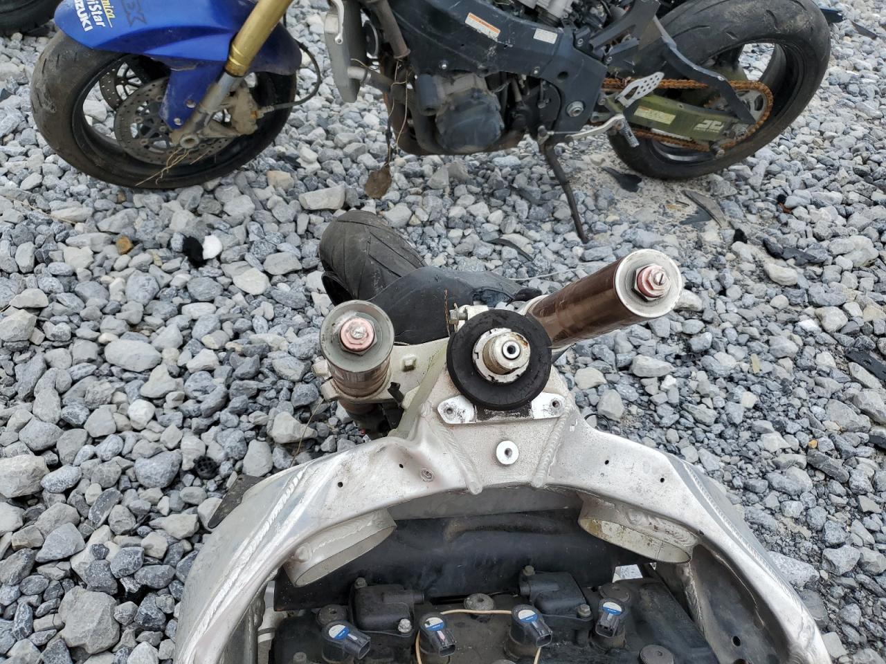 2002 Suzuki Gsx-R600 - Фото 7