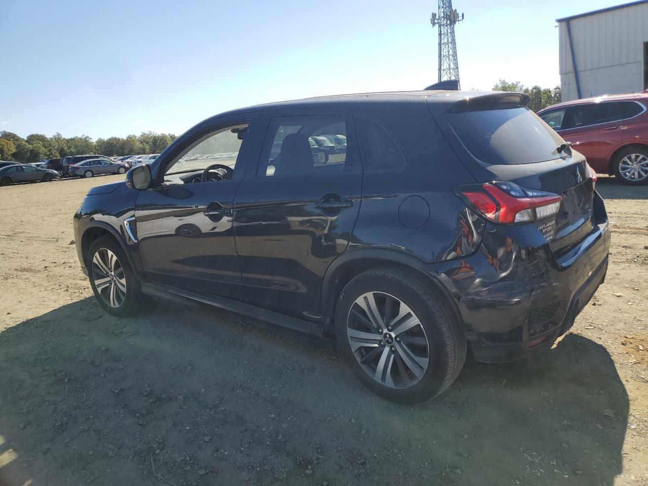 2020 Mitsubishi Outlander Sport Se - Фото 2