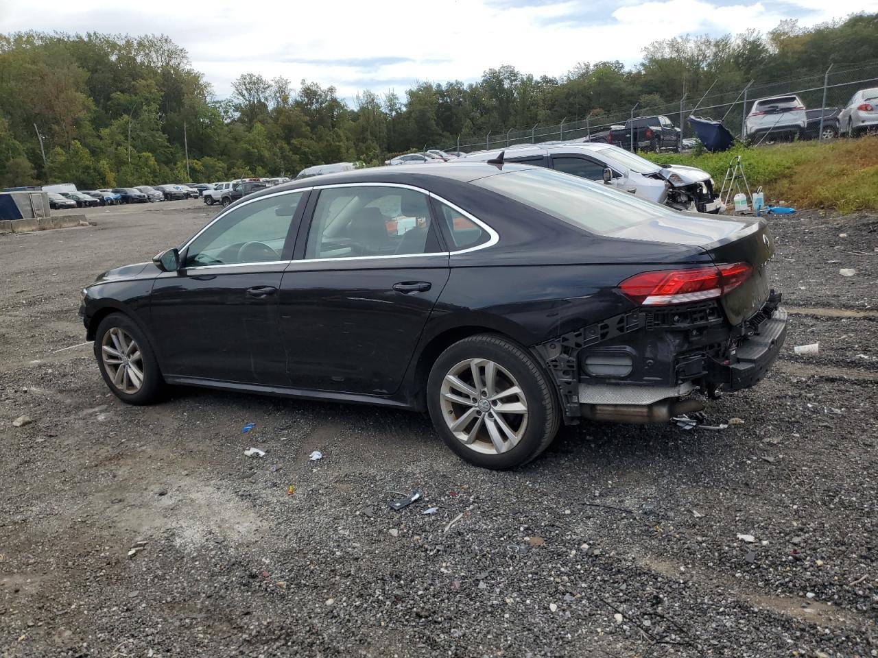2020 Volkswagen Passat Se - Фото 2
