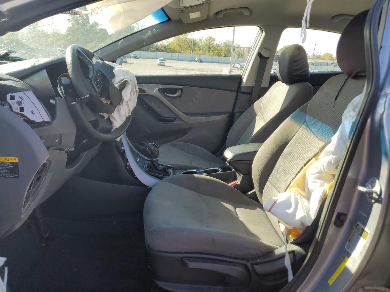 2016 Hyundai Elantra Se - Фото 7