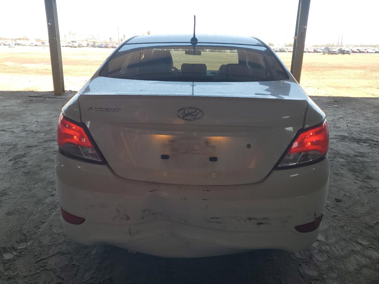 2016 Hyundai Accent Se - Image 6