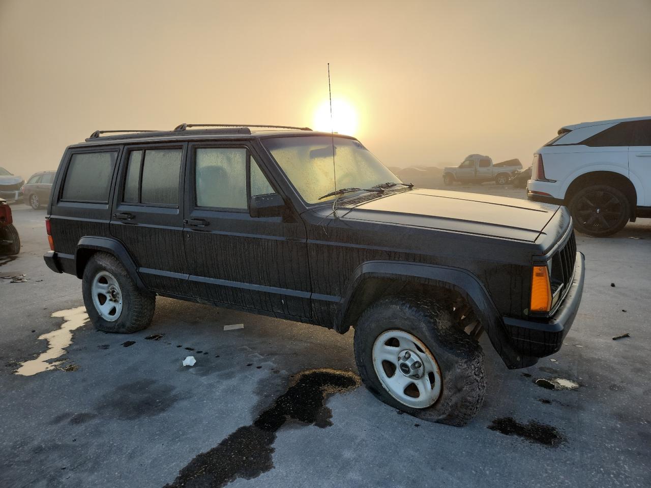 1996 Jeep Cherokee - Фото 4