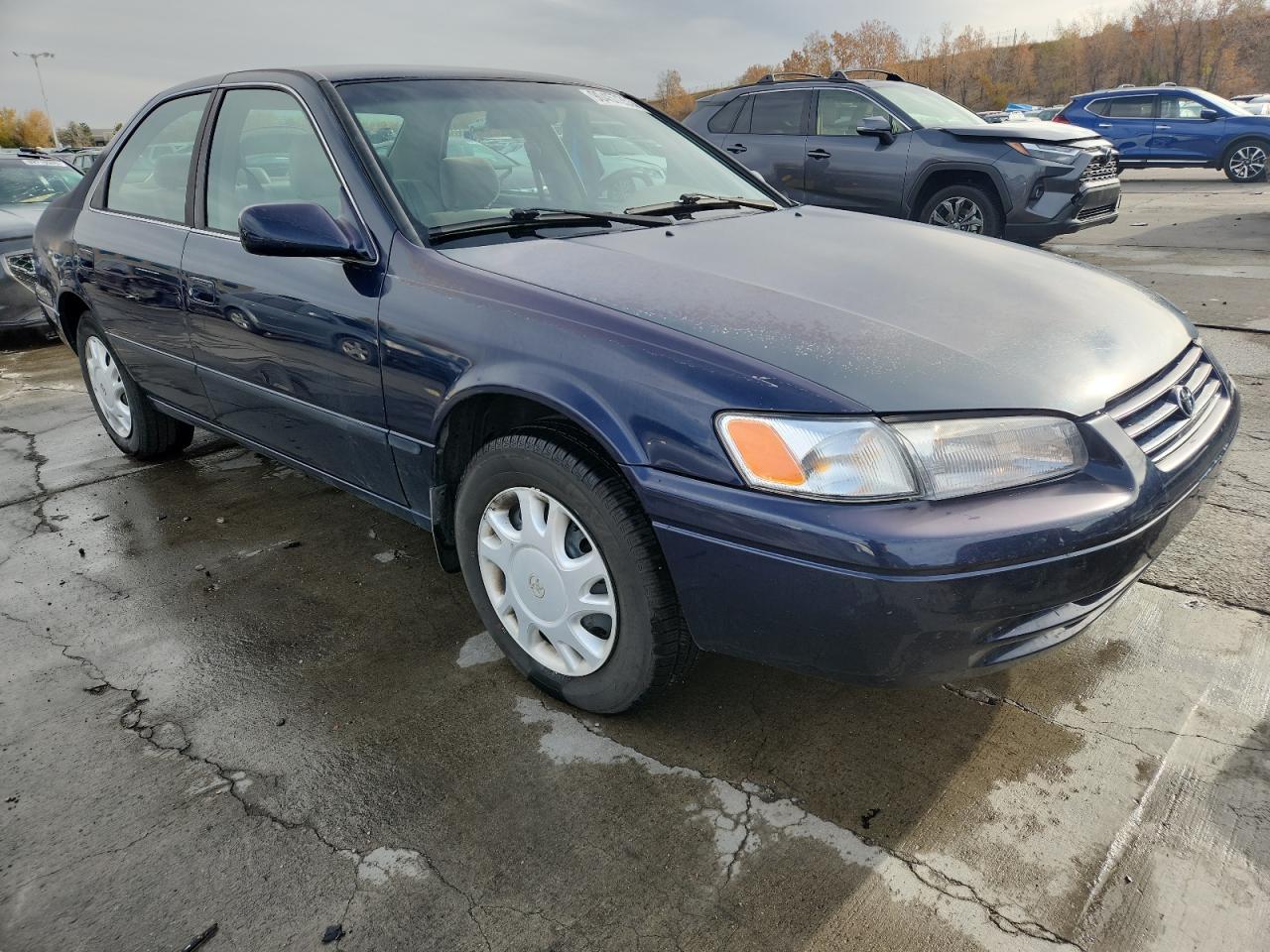 1999 Toyota Camry Le V6 - Фото 4