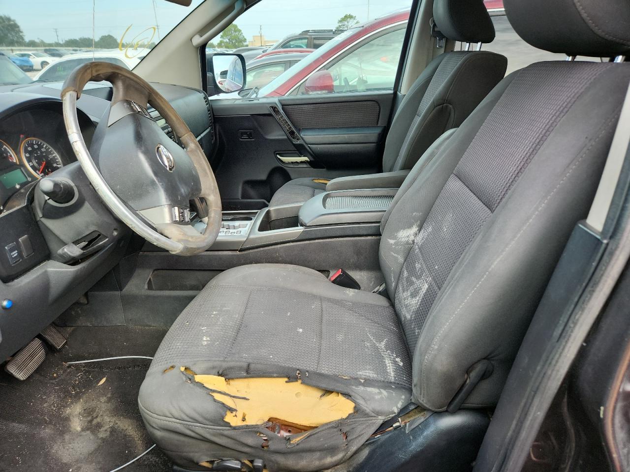 2011 Nissan Titan S - Фото 7