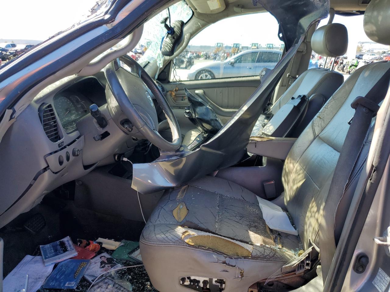 2003 Toyota Sequoia Limited - Фото 7