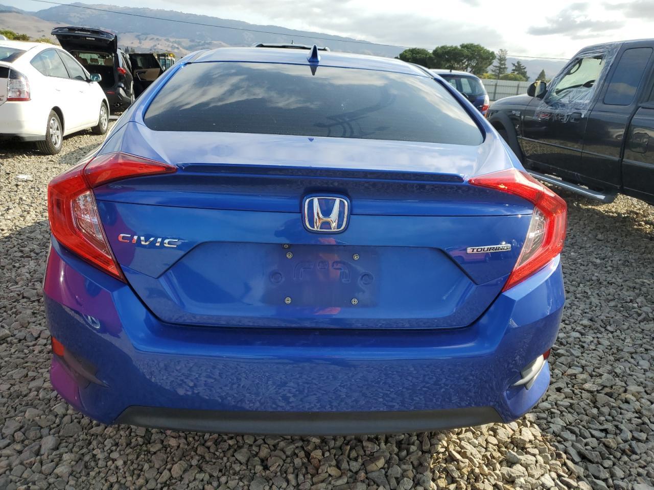 2016 Honda Civic Touring - Фото 6