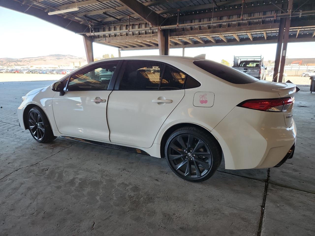 2023 Toyota Corolla Se - Image 2