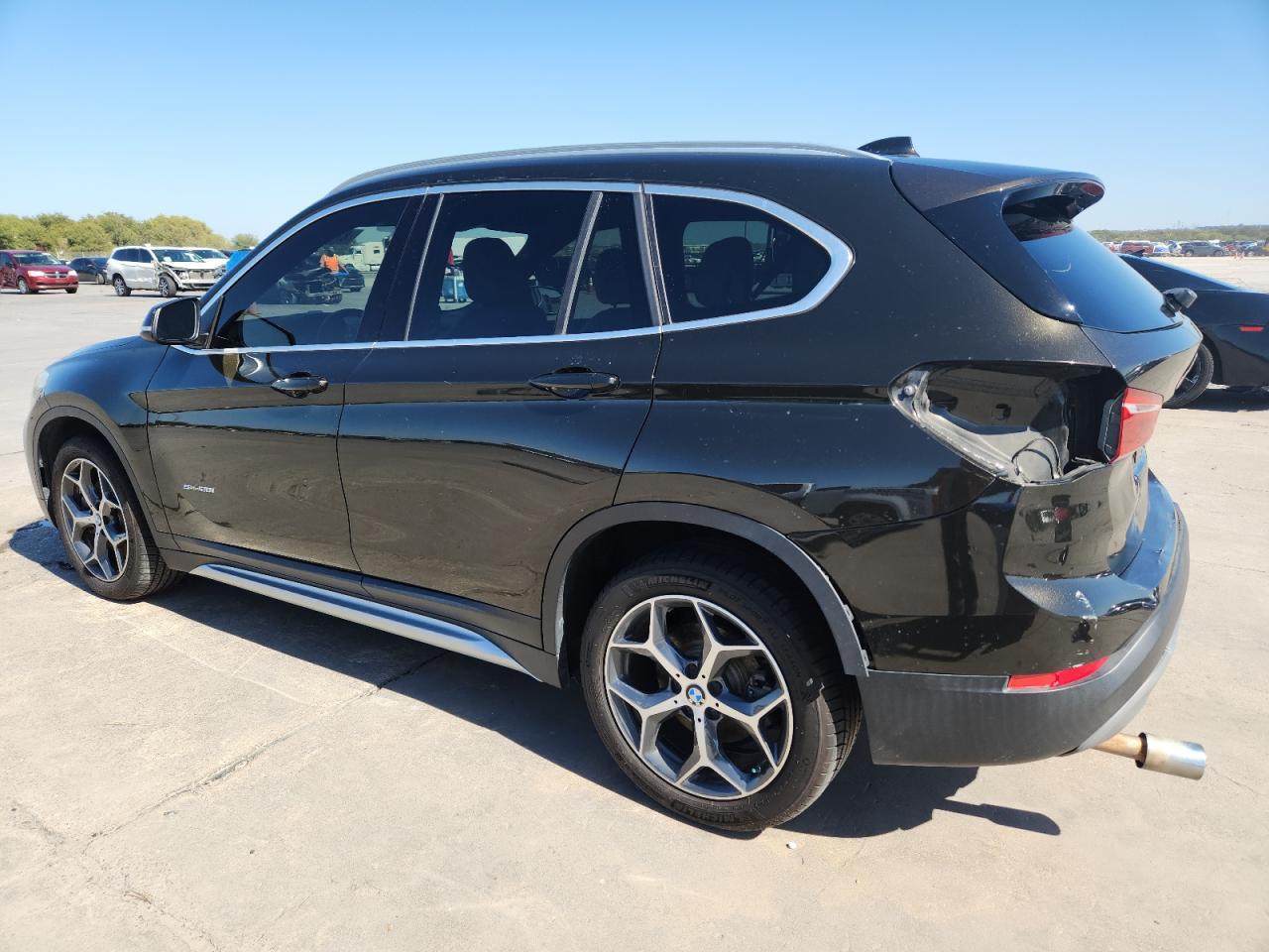 2018 BMW X1 Sdrive28I - Фото 2