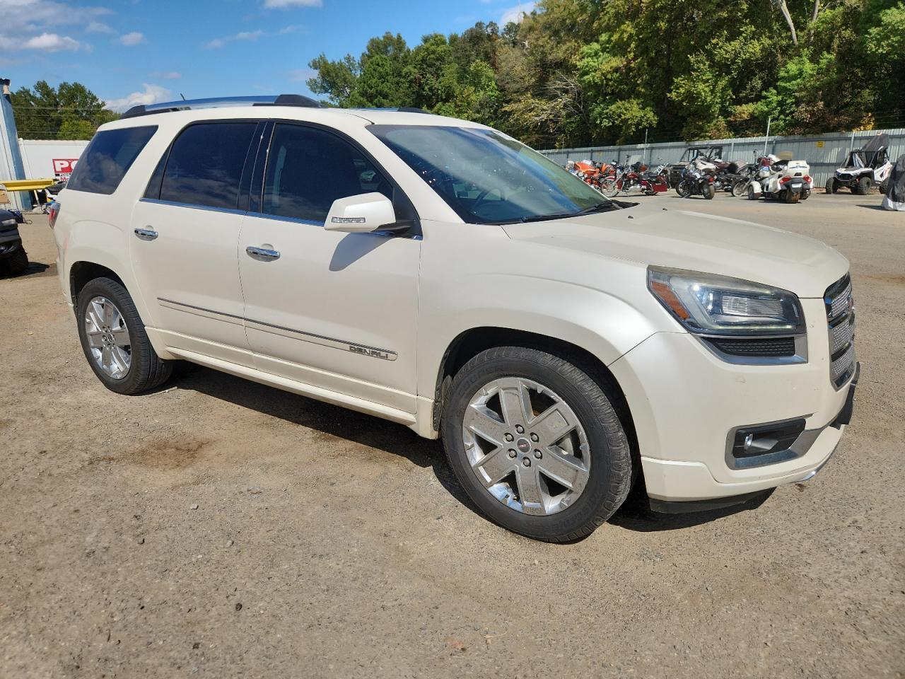 2013 GMC Acadia Denali - Image 4