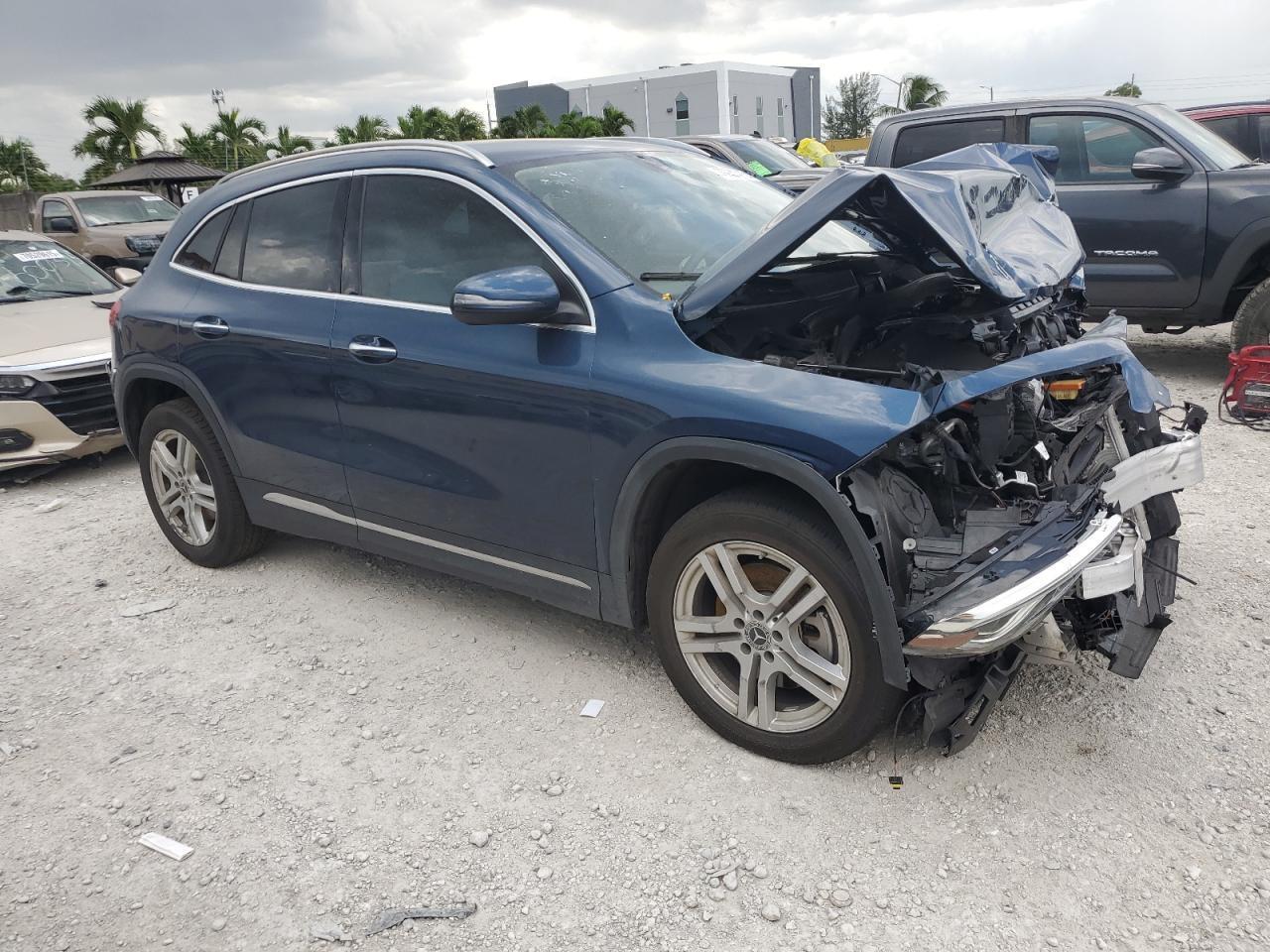 2023 Mercedes-Benz Gla 250 - Image 4