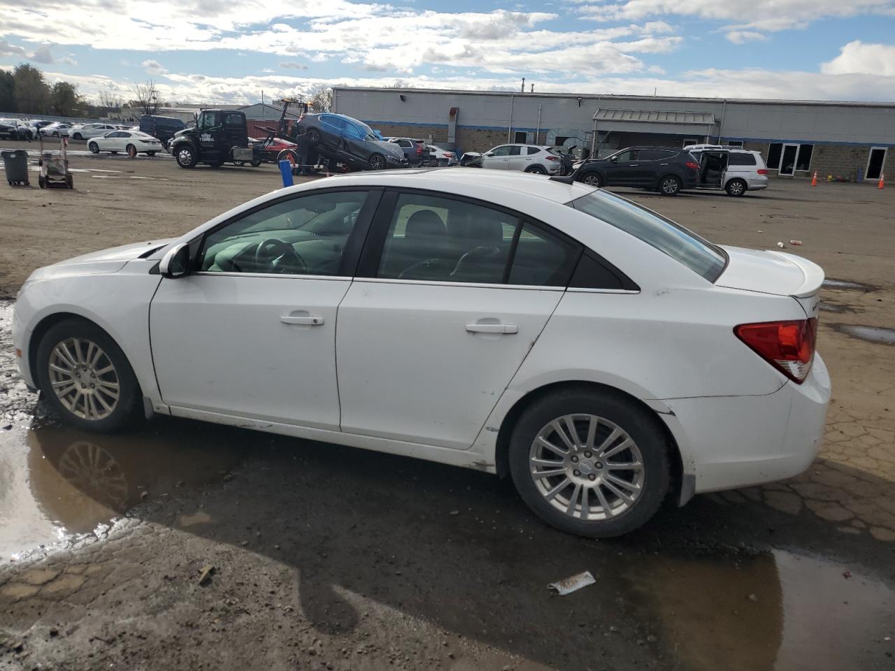 2012 Chevrolet Cruze - Фото 2
