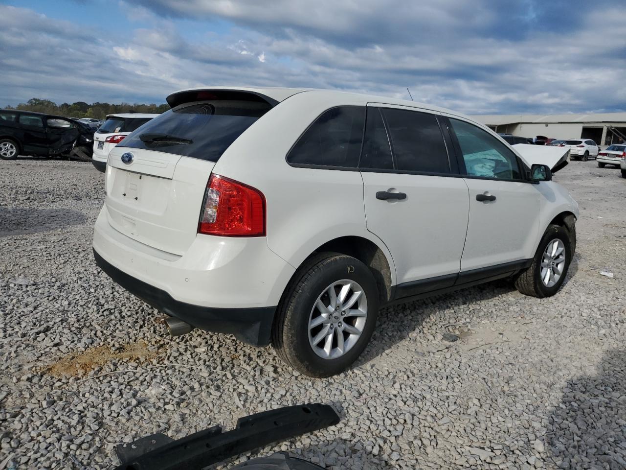 2013 Ford Edge Se - Image 3