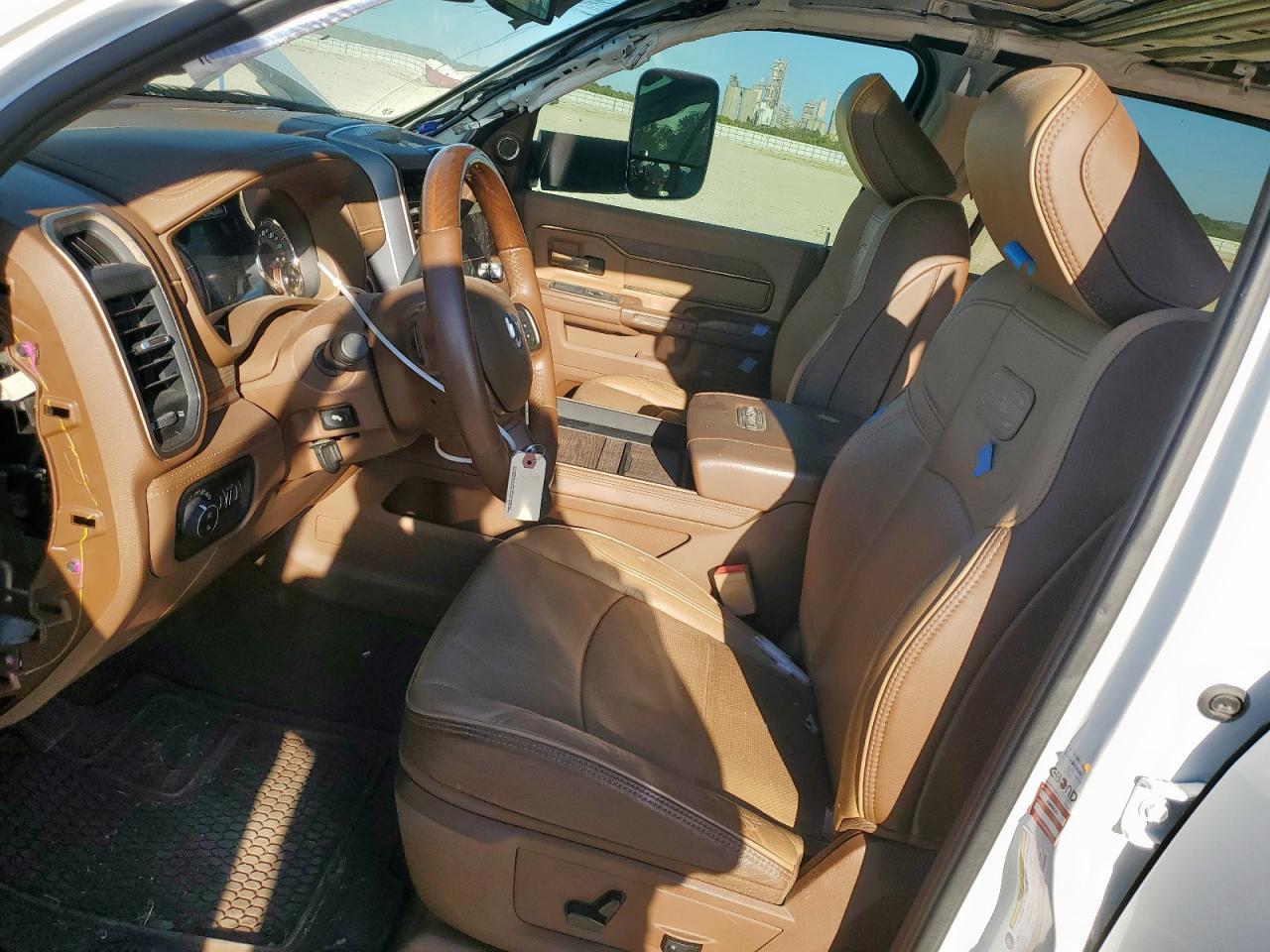 2022 Ram 2500 Longhorn - Image 7