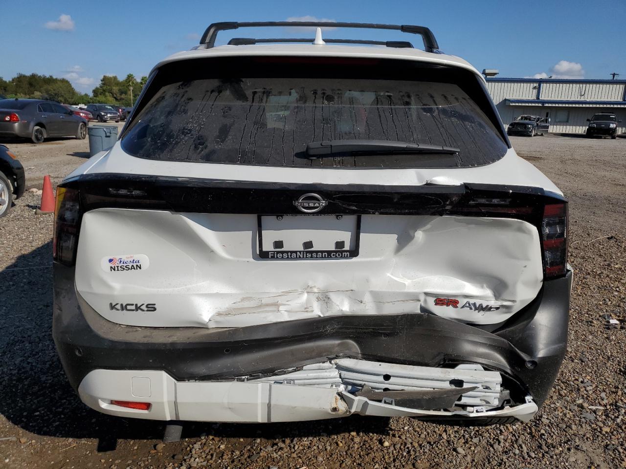 2025 Nissan Kicks Sr - Фото 6